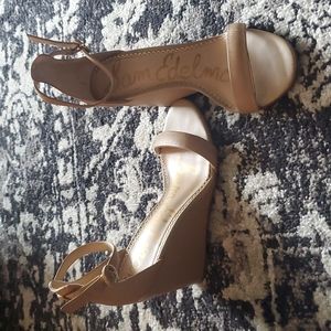 Sam Edelman Nude Wedges